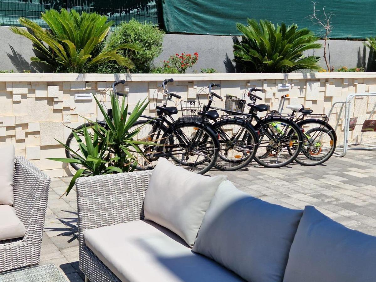 Apartments Dalmatia Infinity Bibinje Exterior photo